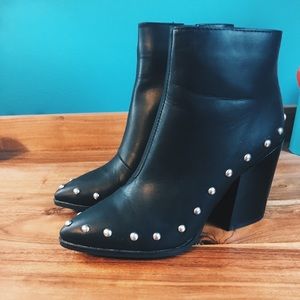 STUDDED BOOTIES